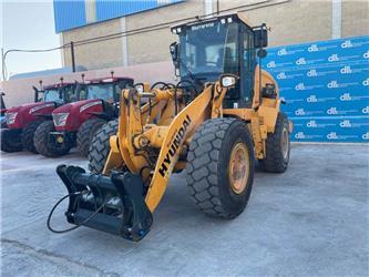 Hyundai HL940