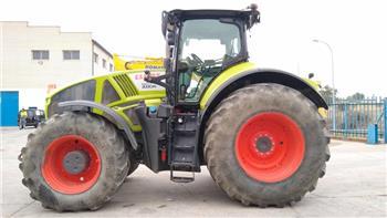 CLAAS Axion 920