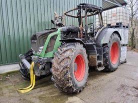 Fendt 826 Vario    front loader