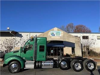 Kenworth T880