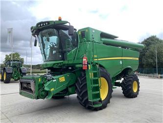 John Deere S680I