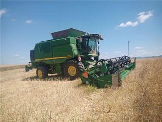John Deere T 660 i