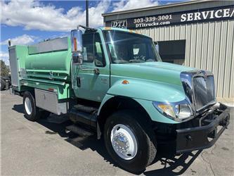 International 7400