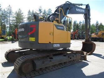 Volvo ECR 235 D L