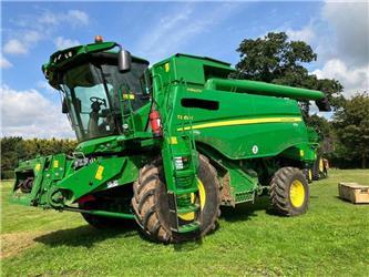 John Deere T660i HM