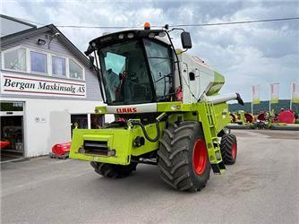 CLAAS Avero 240