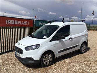 Ford Transit Courier