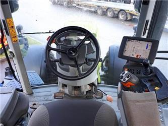 CLAAS AXION800