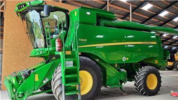 John Deere T660