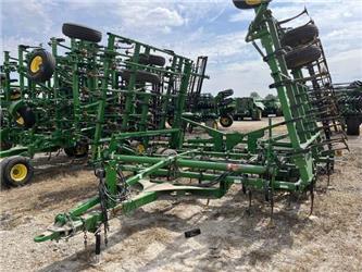 John Deere 2210LL
