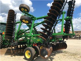 John Deere 2630