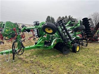 John Deere 2630