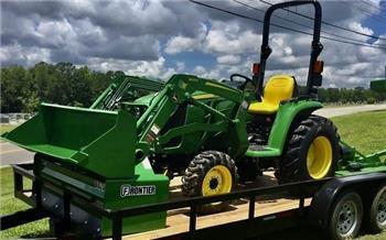 John Deere 3038E Package