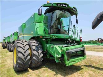 John Deere S680