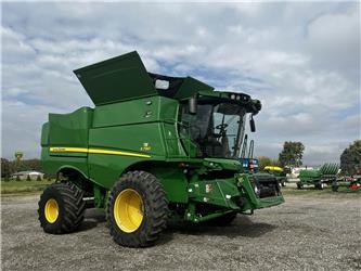 John Deere S780