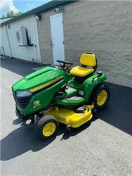 John Deere X570