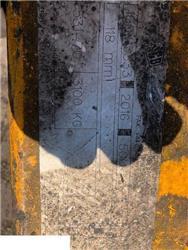 JCB 3cx - Półoś
