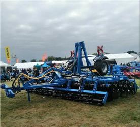 Agripol Scheibenegge Titan mit Fahrwerk Deichsel