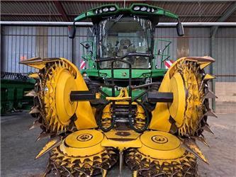 John Deere 8400i