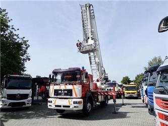 MAN F2000 19.343 Feuerwehr Bronto Skylift 32 Meter