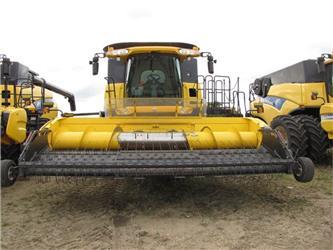 New Holland CR9070