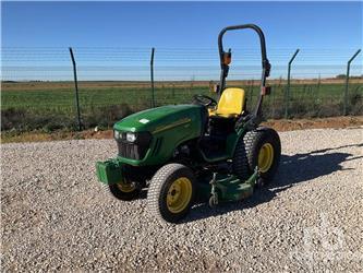 John Deere 2520