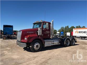 Western Star 4900SA