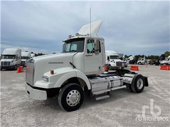 Western Star 4900SB