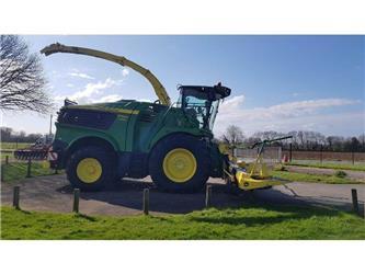 John Deere 9700