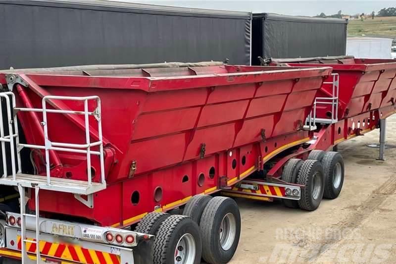 Afrit 45 Cube Side Tipper Interlink Outros Reboques