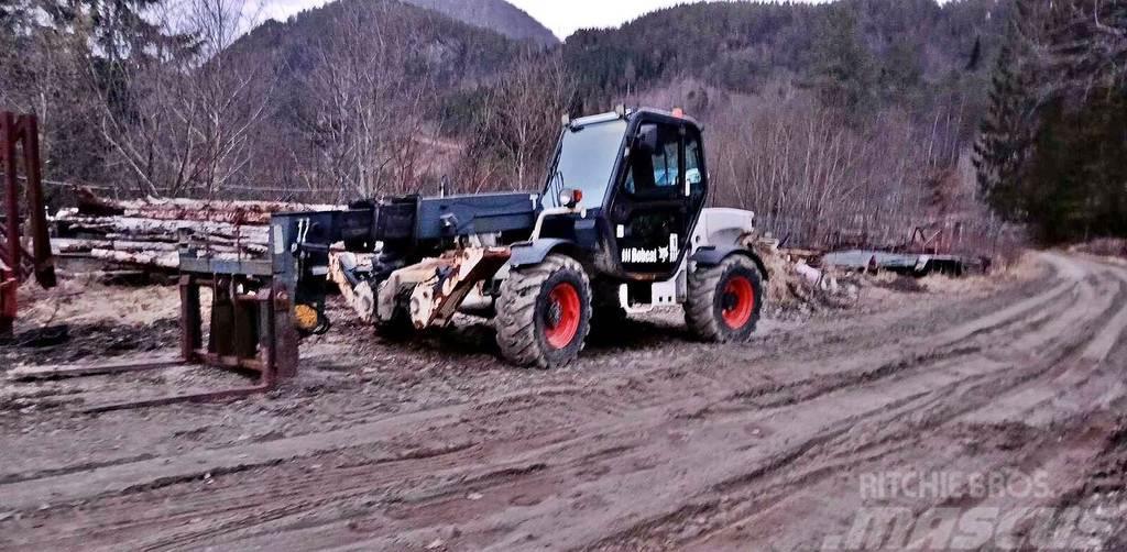Bobcat T35120 *ONLY 5.300hrs *HEIGHT 13m *FORKS *BUCKET Manipuladores telescópicos