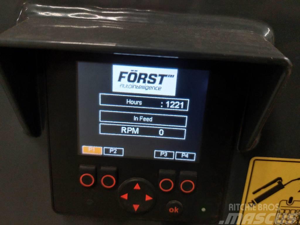 Forst TR8 | 2019 | 1221 Hours Estilhaçadoras florestais