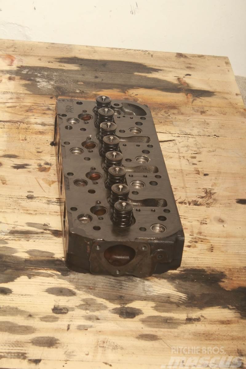 New Holland LM410 Cylinder head Motores