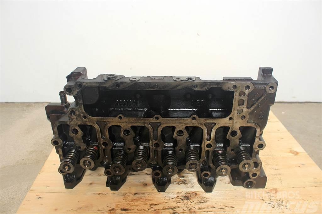 New Holland LM5080 Cylinder head Motores
