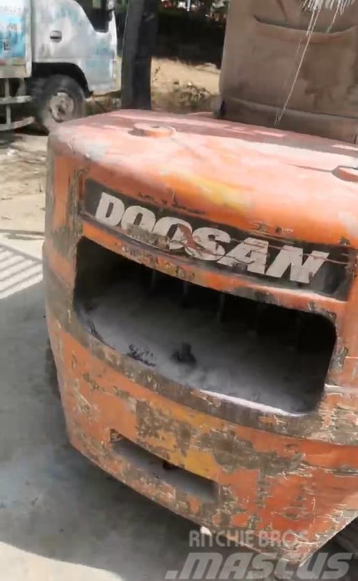 Doosan D30S Empilhadores Diesel