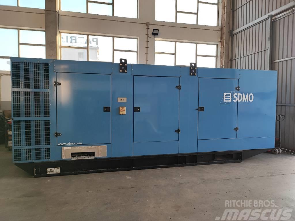 Sdmo X1100C MTU 1100 kVA Geradores Diesel