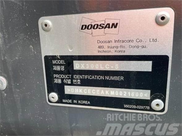 Doosan DX300 LC-5 Escavadoras de rastos