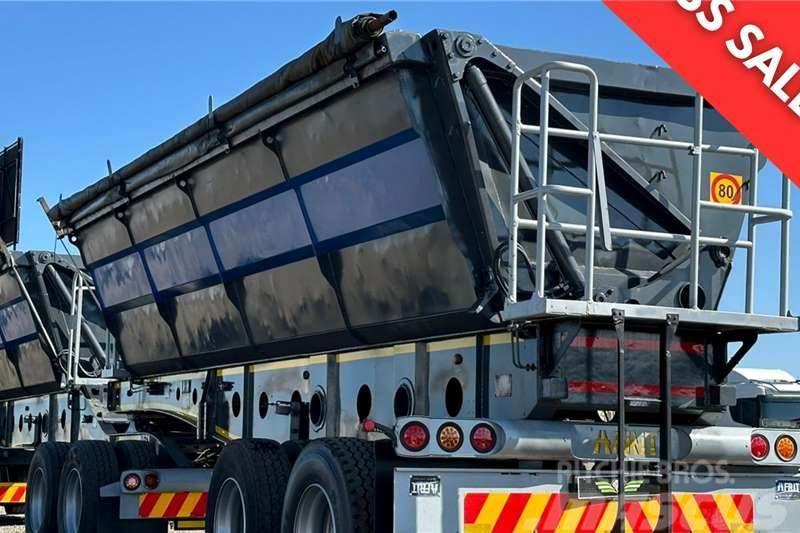 Afrit MAY MADNESS SALE: 2017 AFRIT 40M3 SIDE TIPPER Outros Reboques