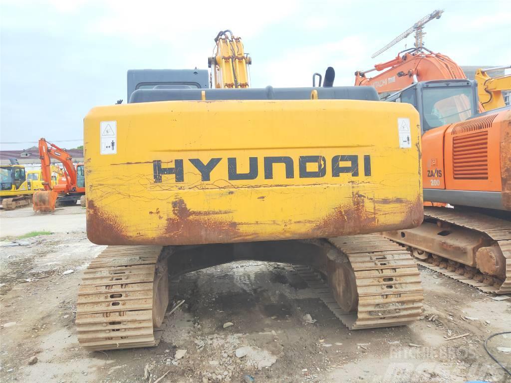 Hyundai R225LC-7 Escavadoras de rastos