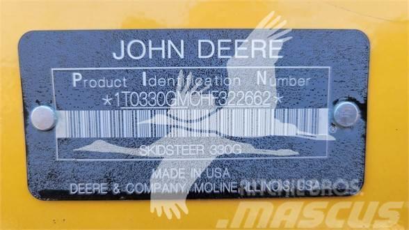 John Deere 330G Carregadoras de direcção deslizante
