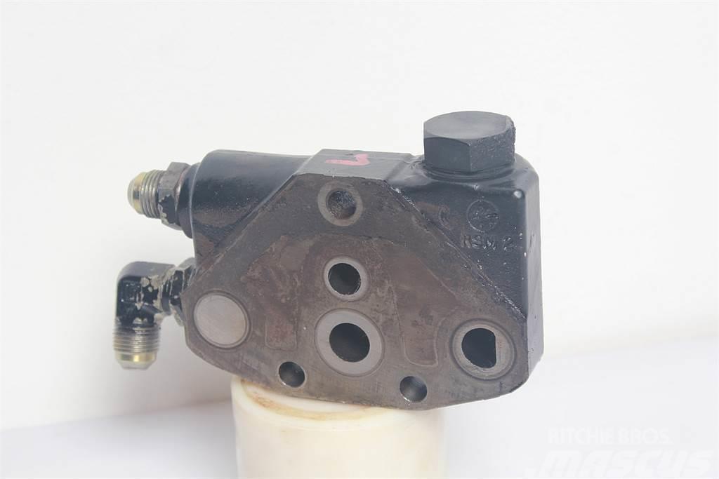 Massey Ferguson 4255 Remote control valve Hidráulica