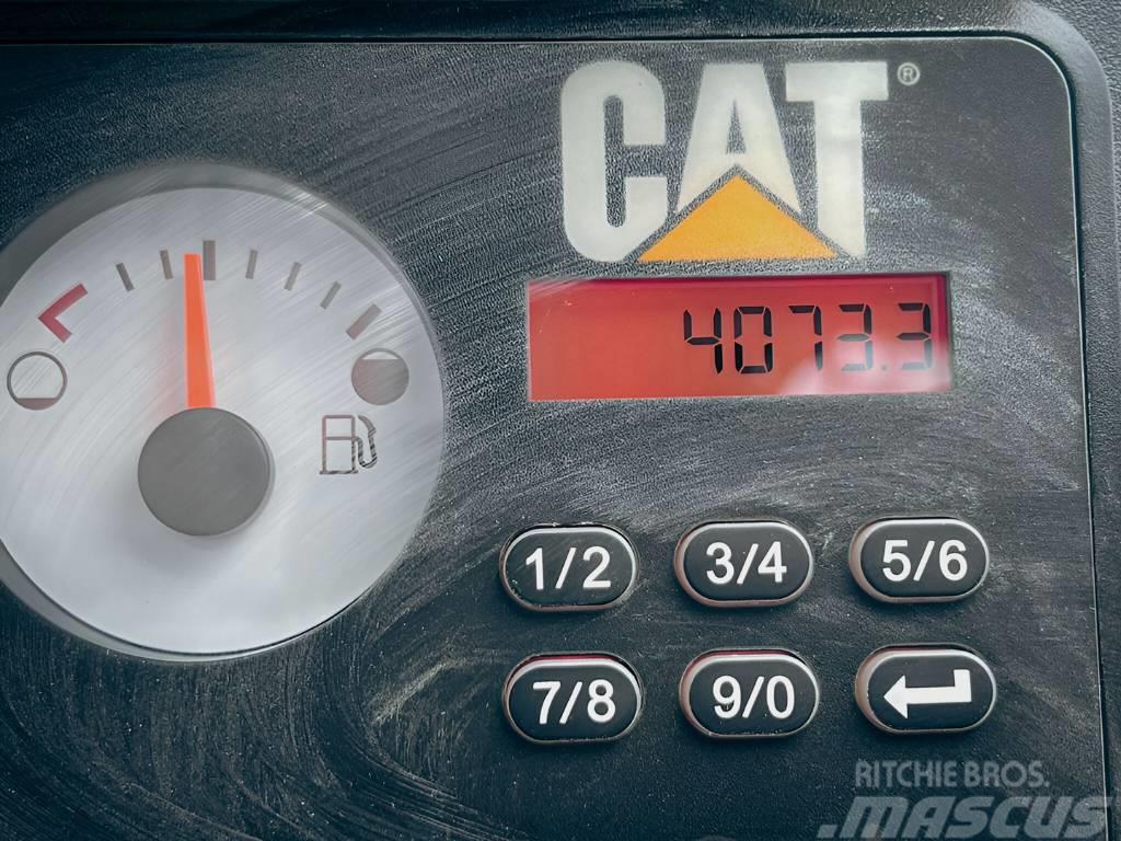 CAT 279 C 2 Carregadoras de direcção deslizante