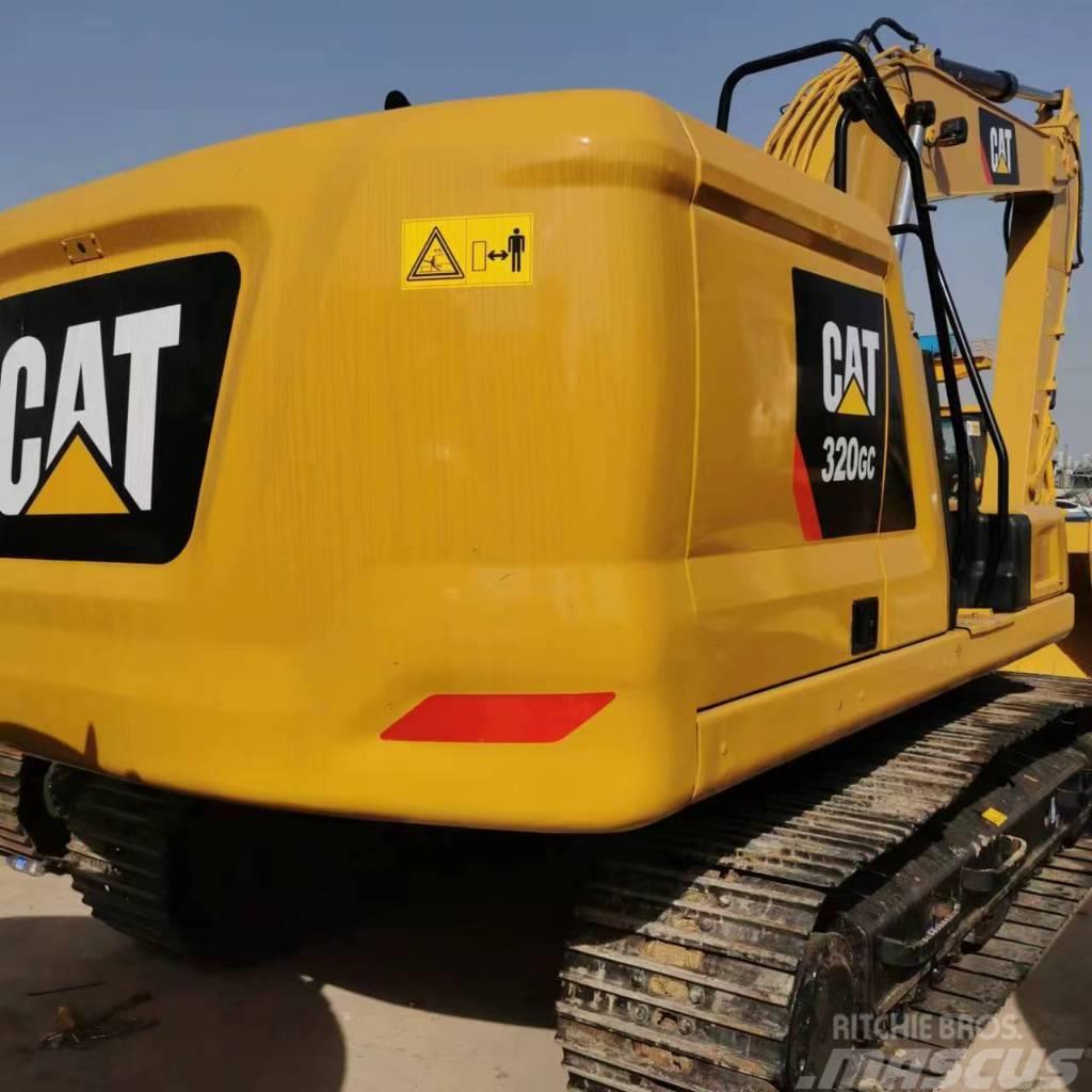 CAT CAT320GC Escavadoras Midi 7t - 12t