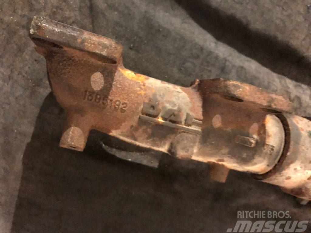 DAF XF95.430 Exhaust manifold 1395192 Motores