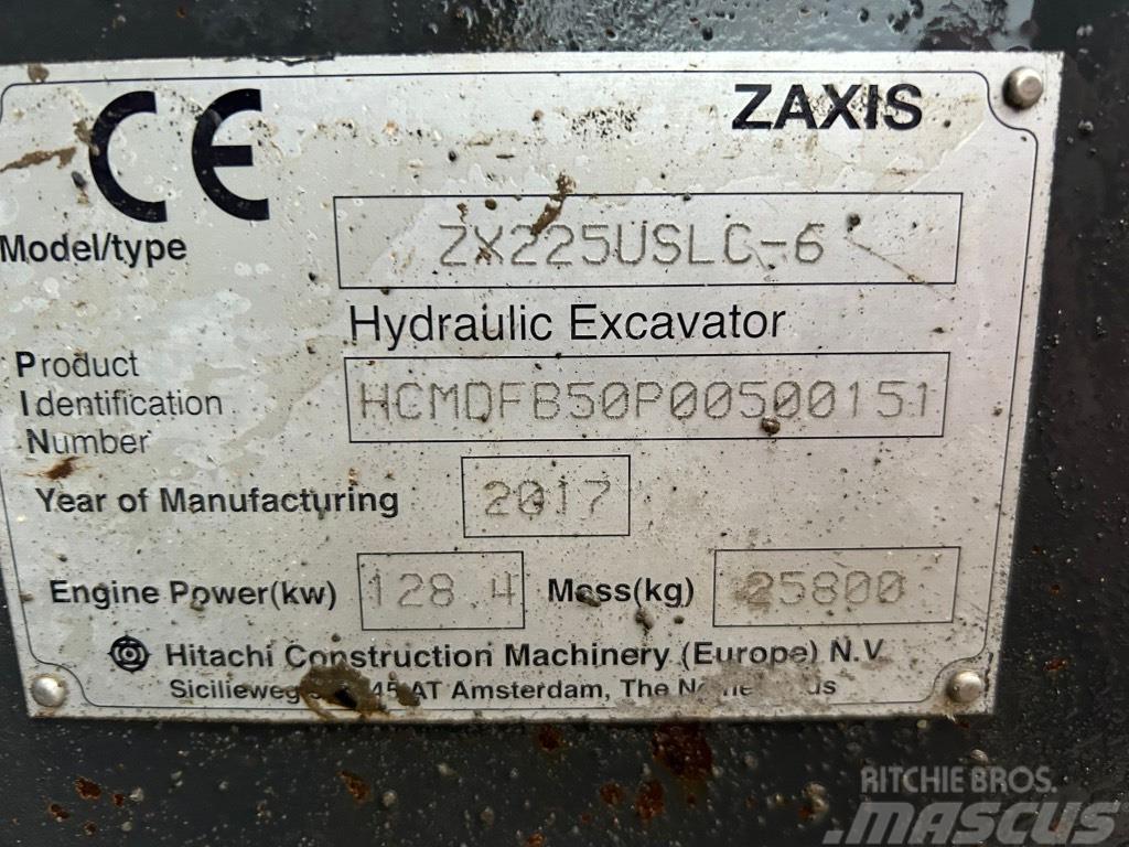Hitachi ZX225 USLC-6 Escavadoras de rastos