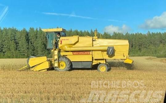 New Holland Clayson 8030 leikkuupuimuri Combine harvesters