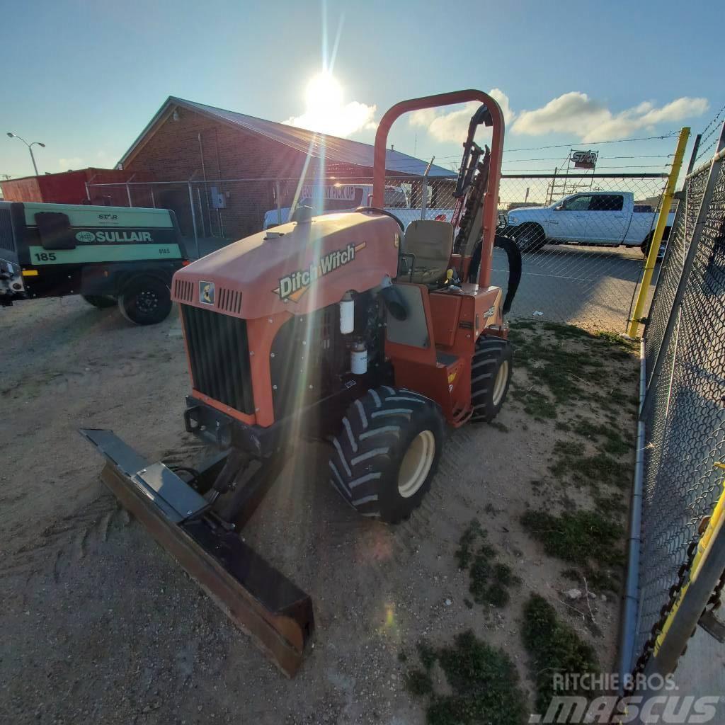Ditch Witch RT 45 Abre-valas