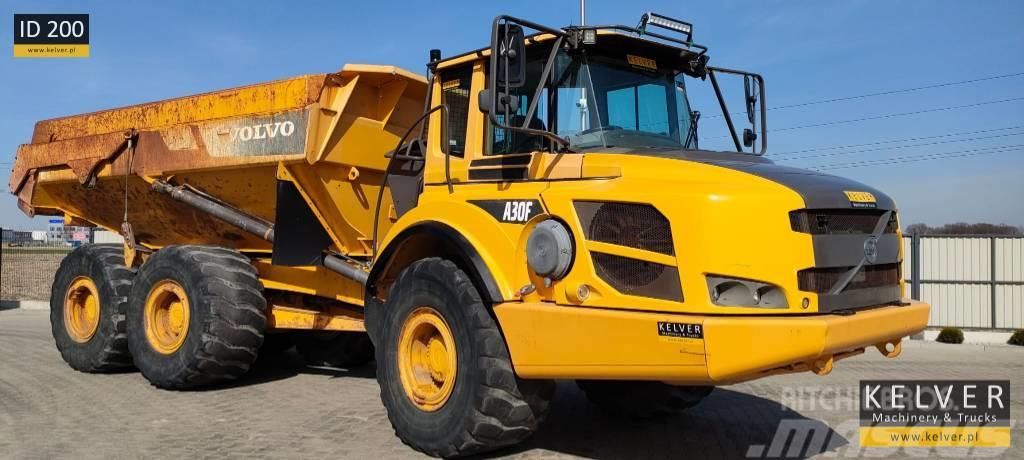 Volvo A30F with tailgate Camiões articulados