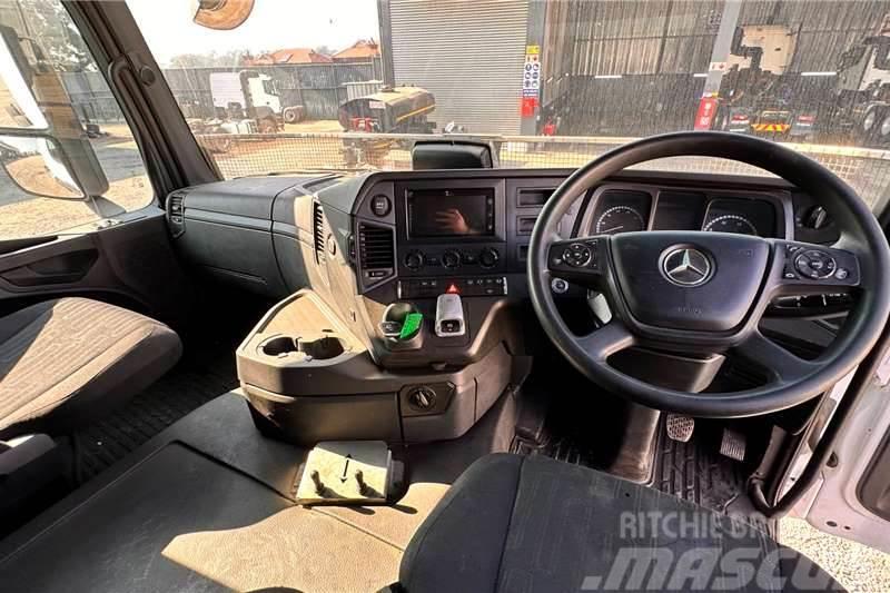 Mercedes-Benz Actros 3345 6x4 T/T Outros Camiões