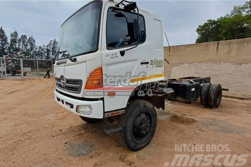 Toyota Hino 13-126 Selling AS IS Outros Camiões